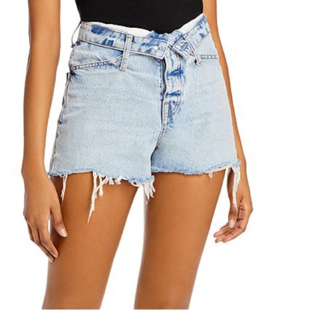 Alexander Wang bite flip shorts in pebble bleach